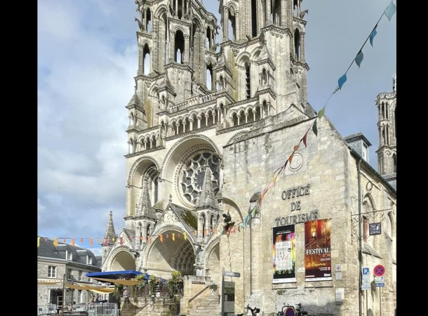 La Cathédrale de Laon,  Un magnifique trésor architectural au cœur de la ville !