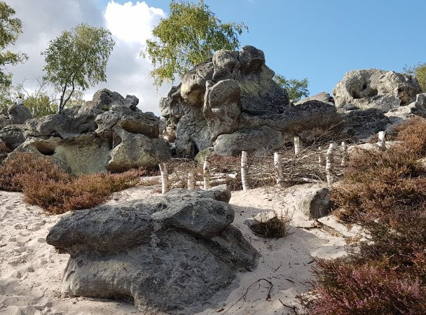 Hotté du Diable : Le Labyrinthe de Rochers Aux Milles Légendes