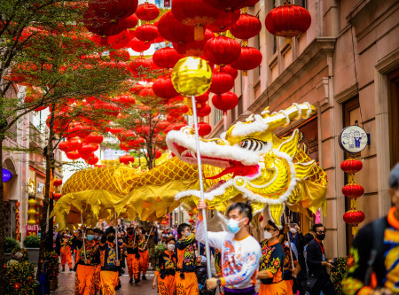 🎉 Défilé du Nouvel An chinois à Laon : Cap’No fête l’année du Serpent ! 🐉🏮